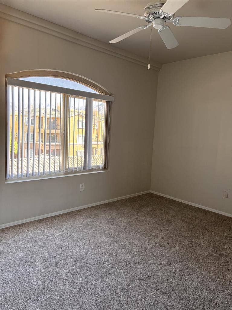 Private Room and Bathroom