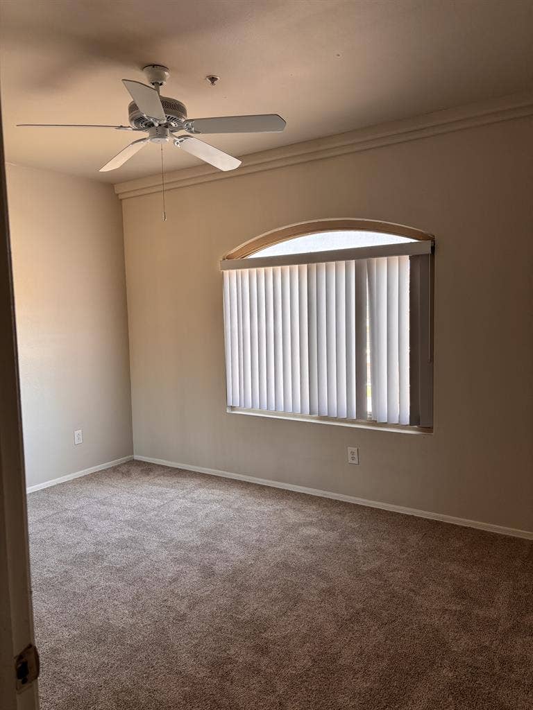 Private Room and Bathroom