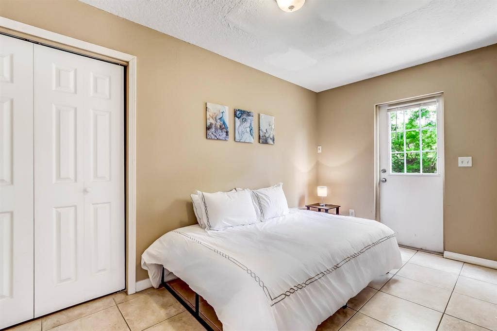 10 BR in Jacksonville
