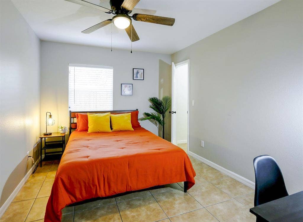 7 BR in Tampa