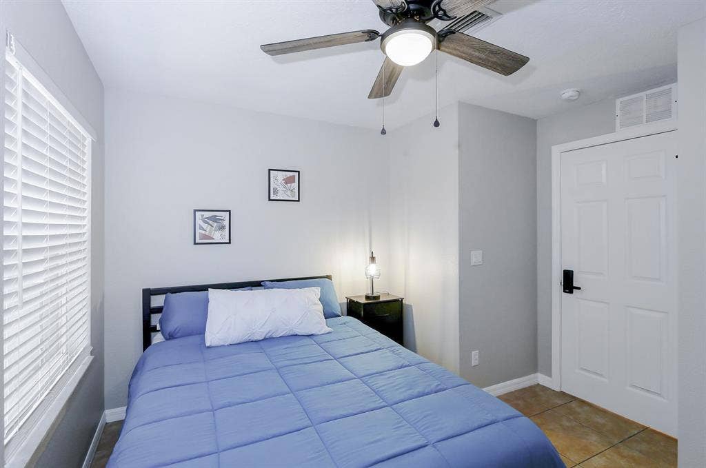 7 BR in Tampa