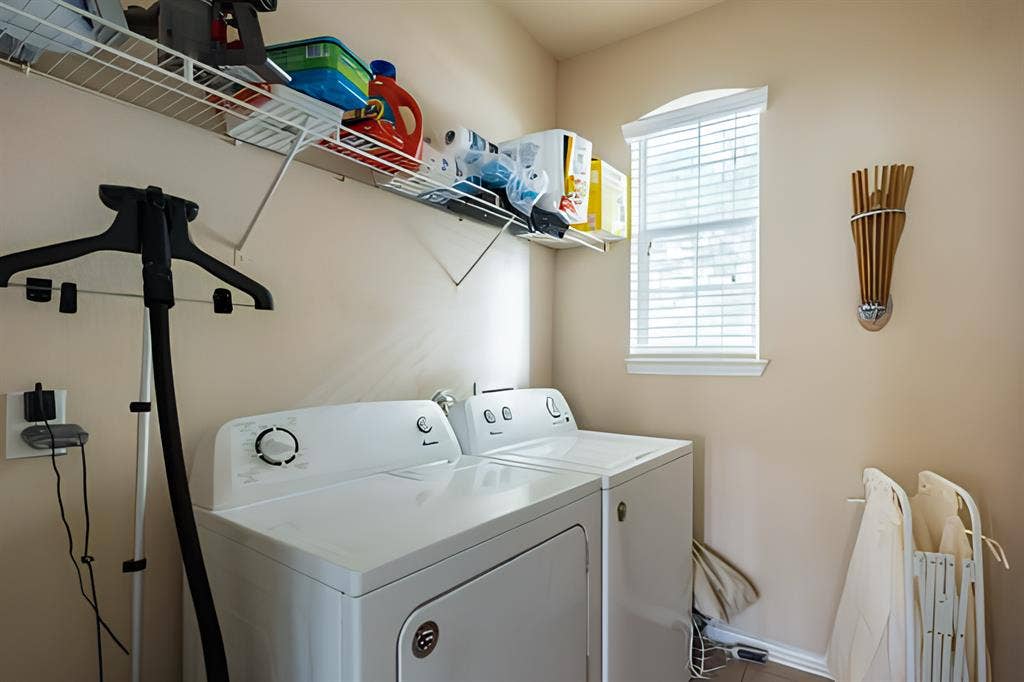 3 BR in Austin