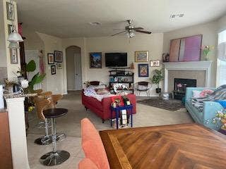3 BR in Austin