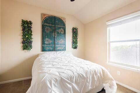 3 BR in Austin