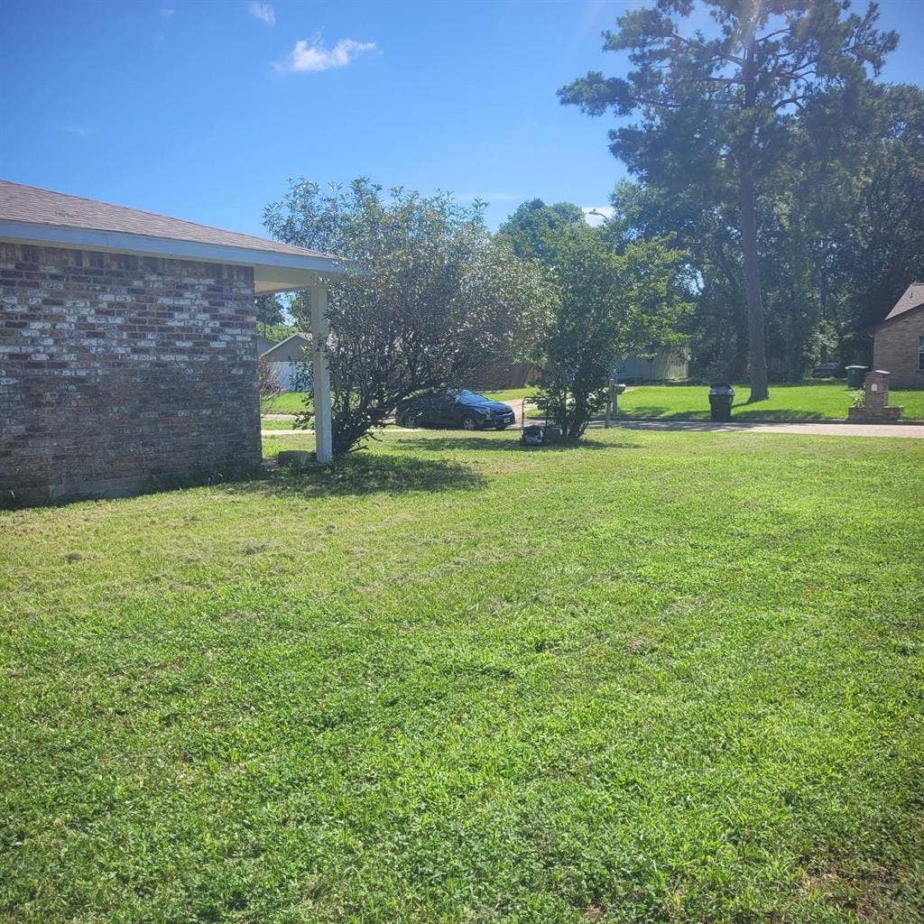 4 BR in Houston