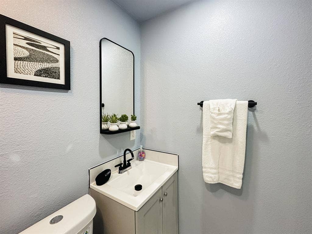 3 BR in Houston