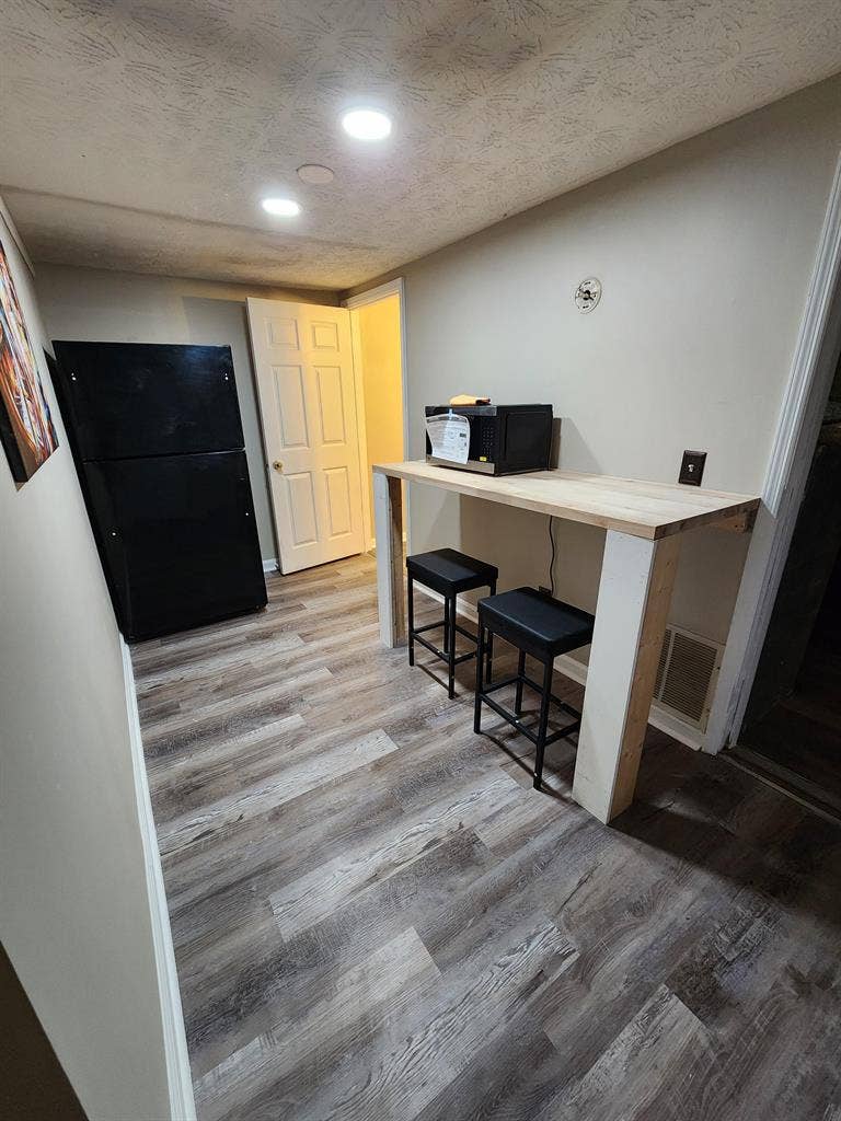 9 BR in Stone Mountain