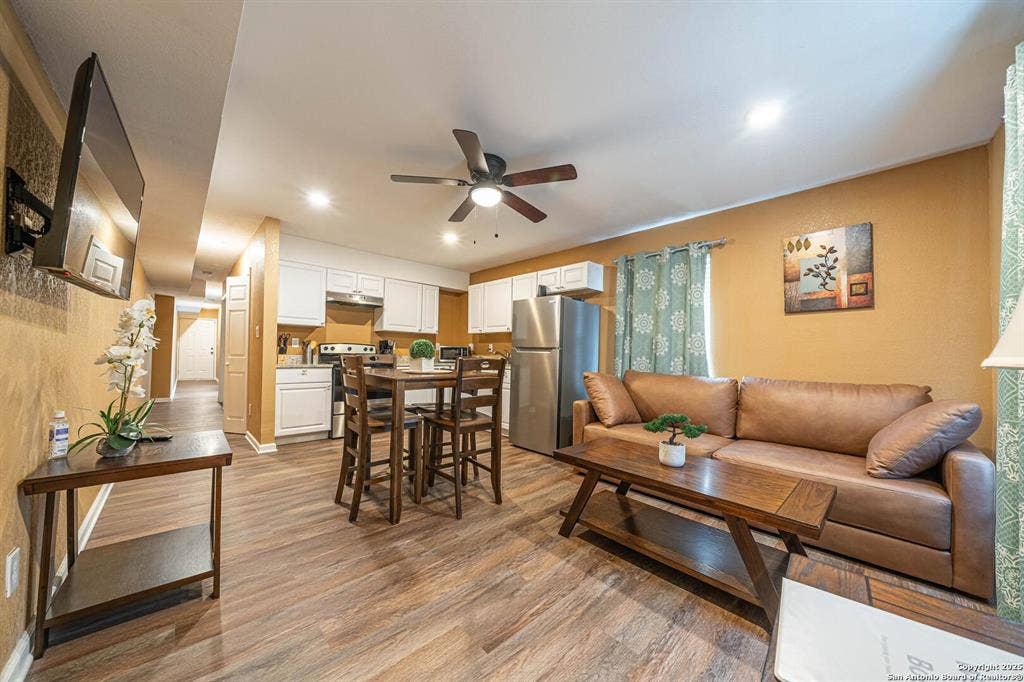 2 BR in San Antonio