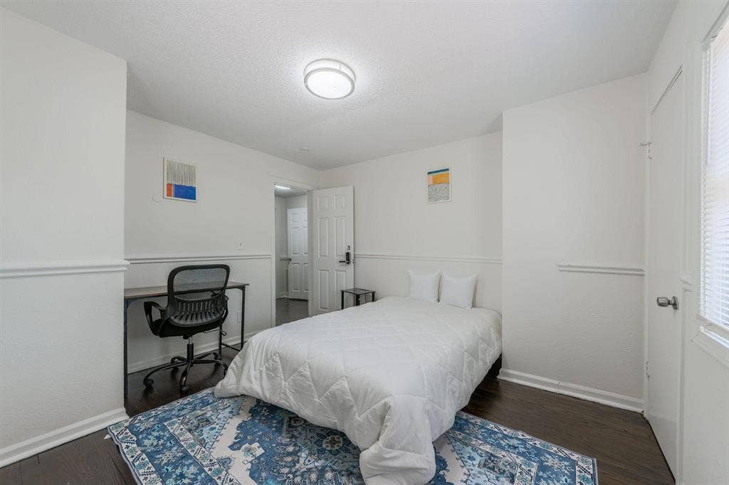 8 BR in Kansas City