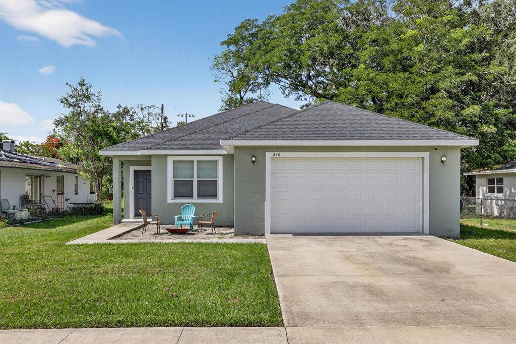 4 BR in Oviedo