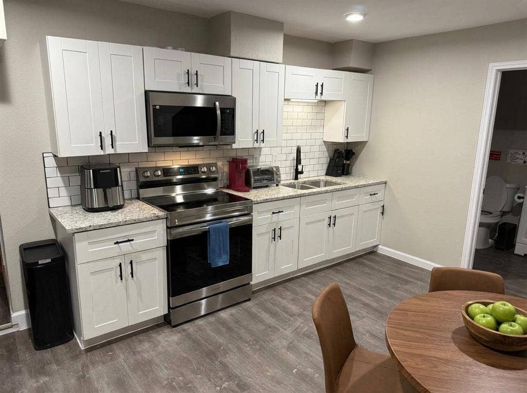 3 BR in Dallas
