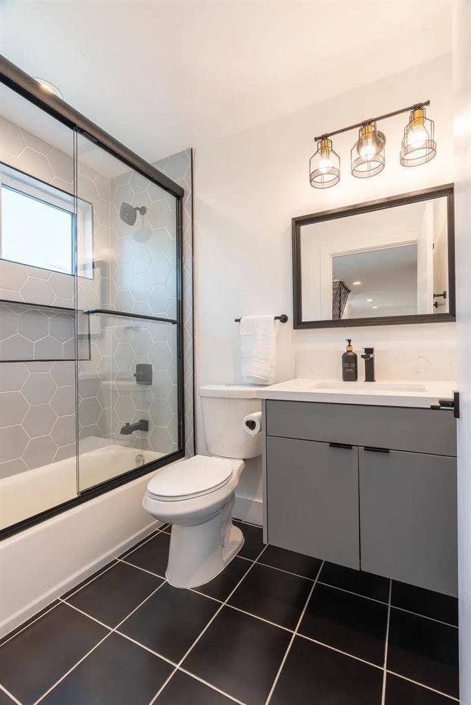 5 BR in Los Angeles
