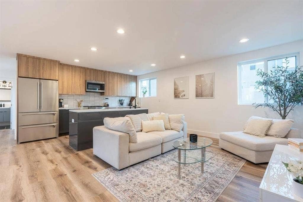 5 BR in Los Angeles