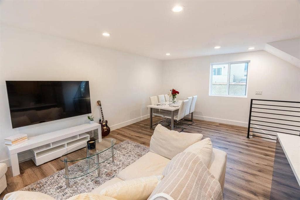 5 BR in Los Angeles
