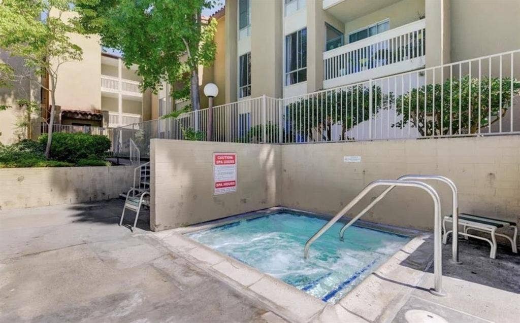 1br with en-suite ba + balcony