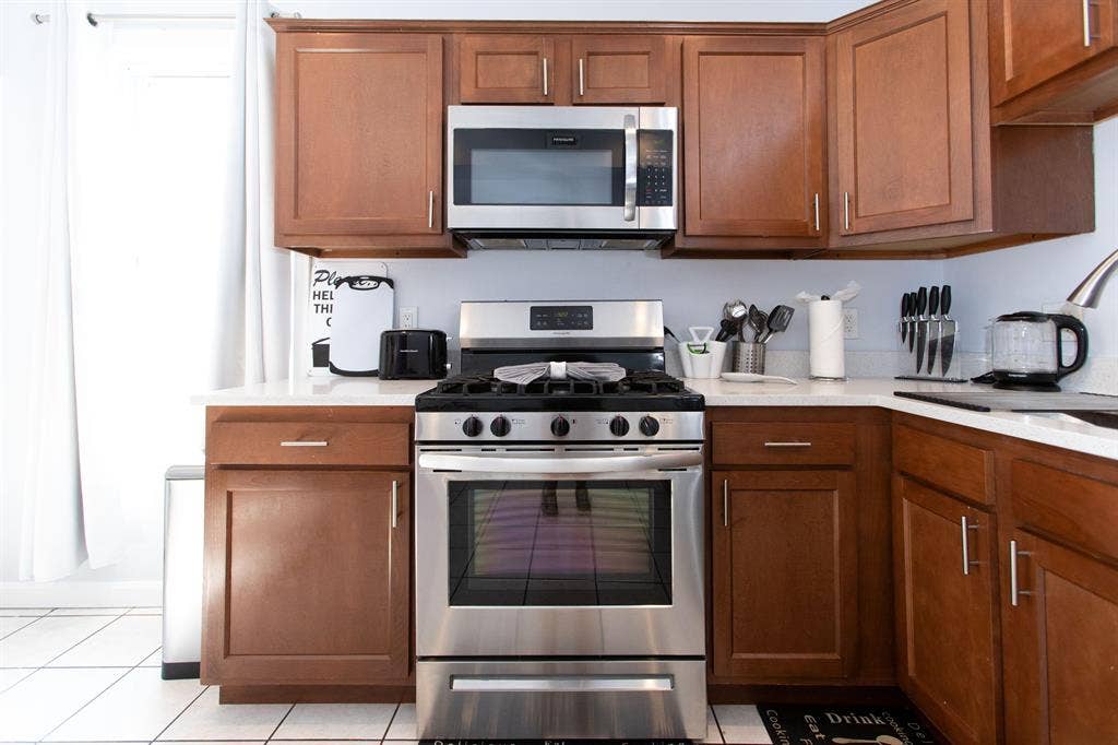 5 BR in Boston