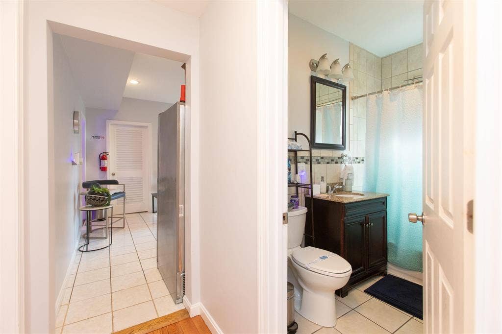 5 BR in Boston
