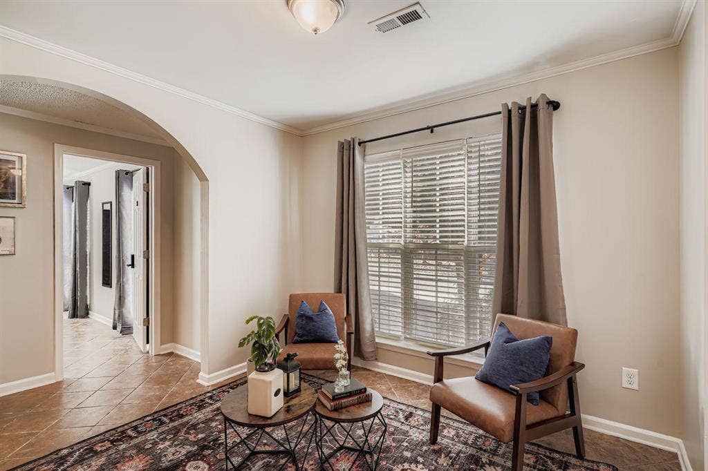 6 BR in Charlotte