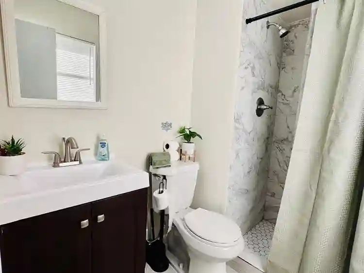 6 BR in Jacksonville