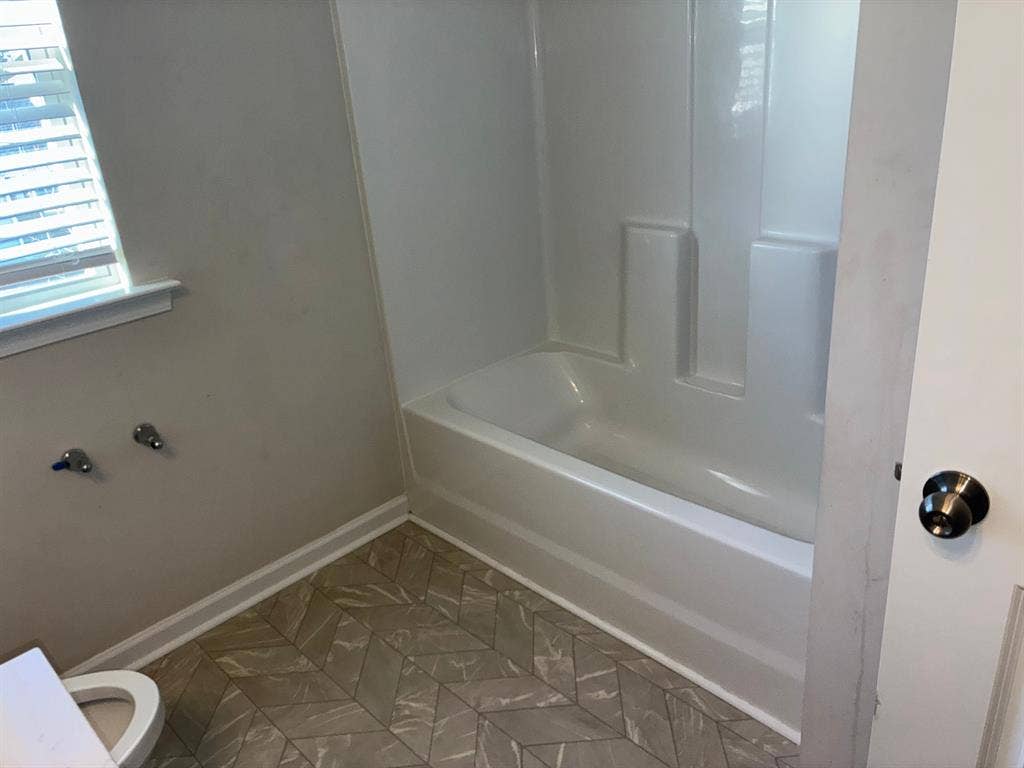 5 BR in Clayton