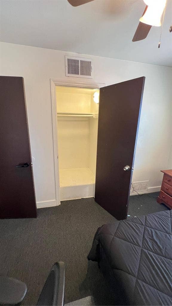 Room for rent flexible terms