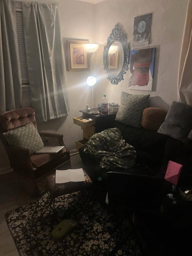 Extra Bedroom for rent