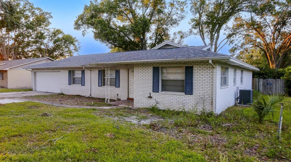 7 BR in Lakeland