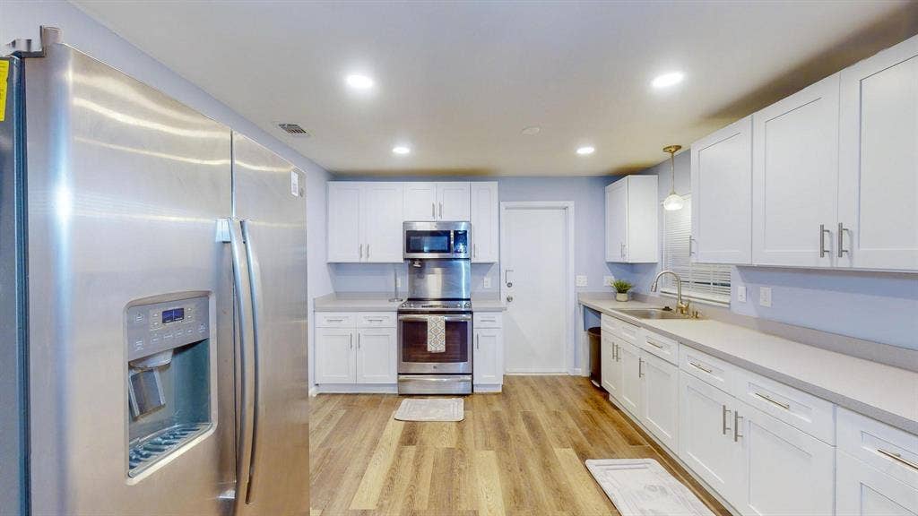 7 BR in Lakeland