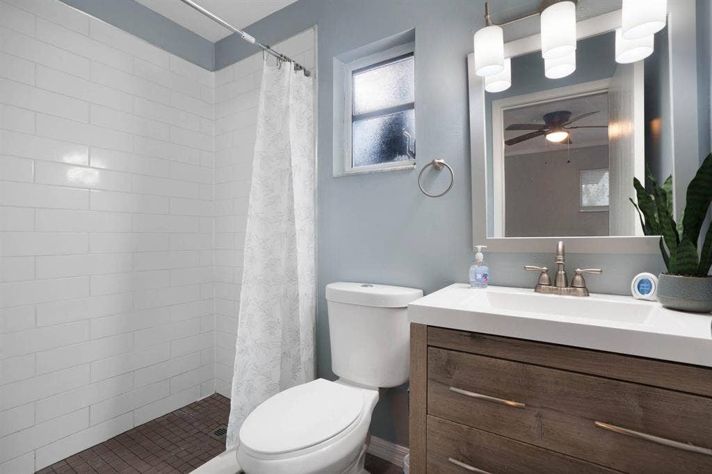 5 BR in Orlando