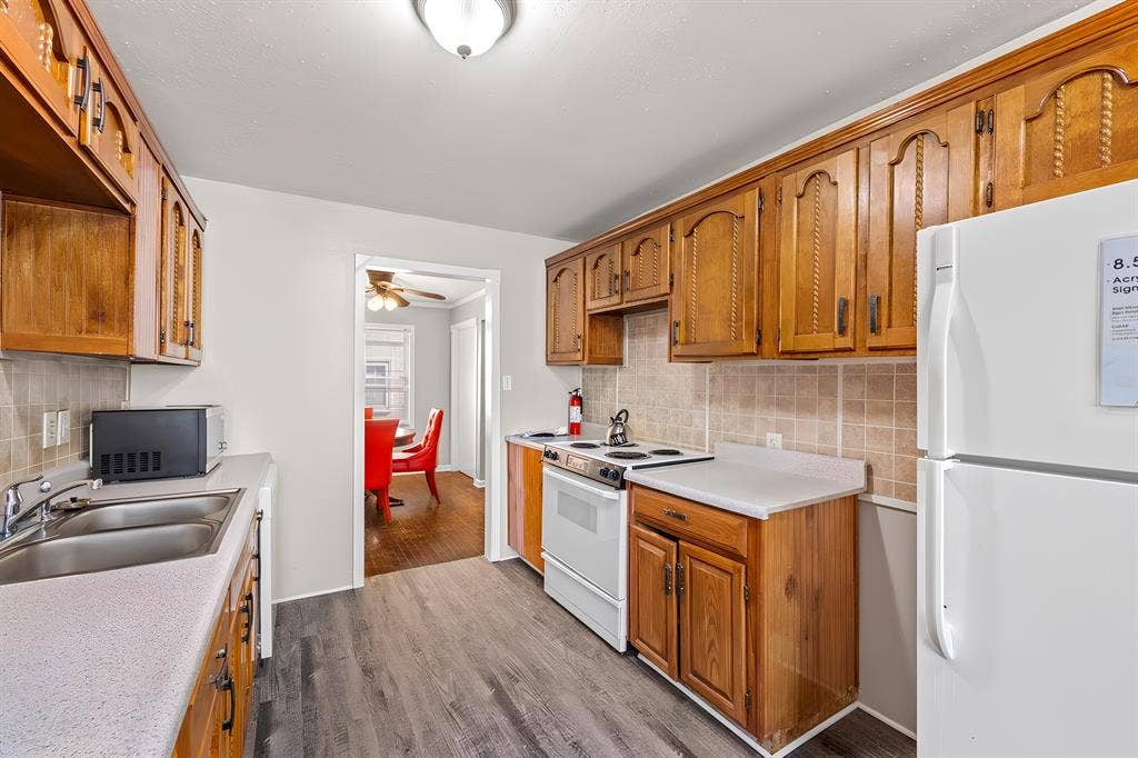 8 BR in Kansas City