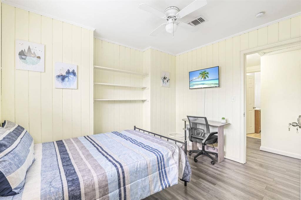 10 BR in Jacksonville