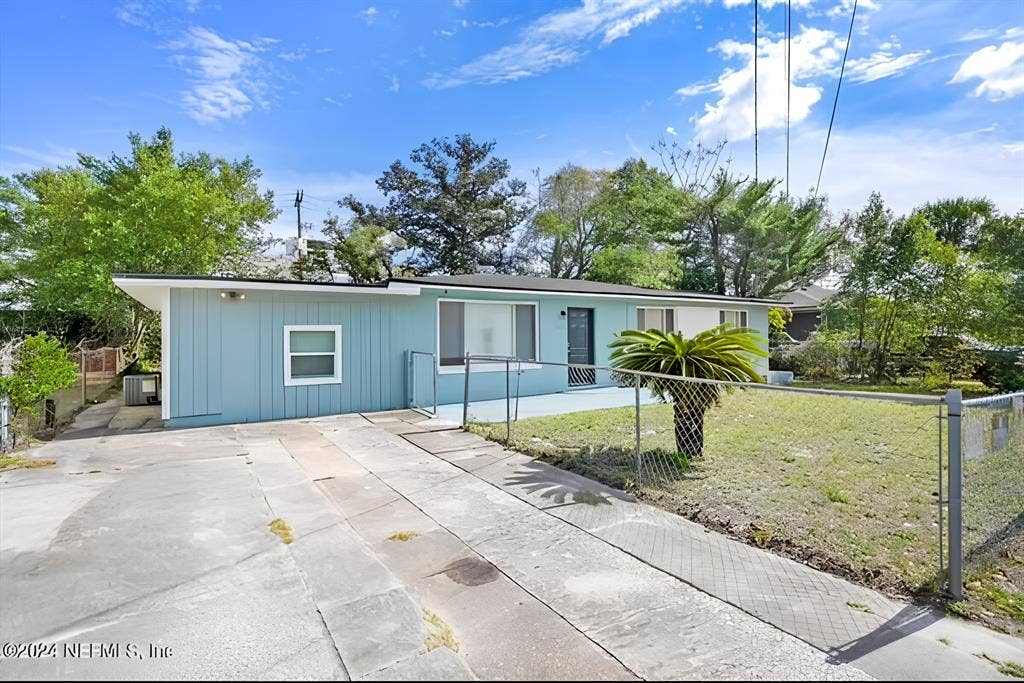 10 BR in Jacksonville