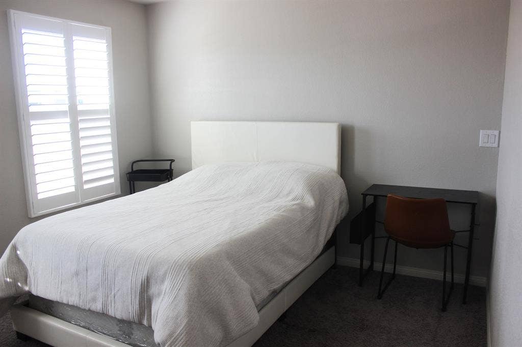4 BR in Henderson