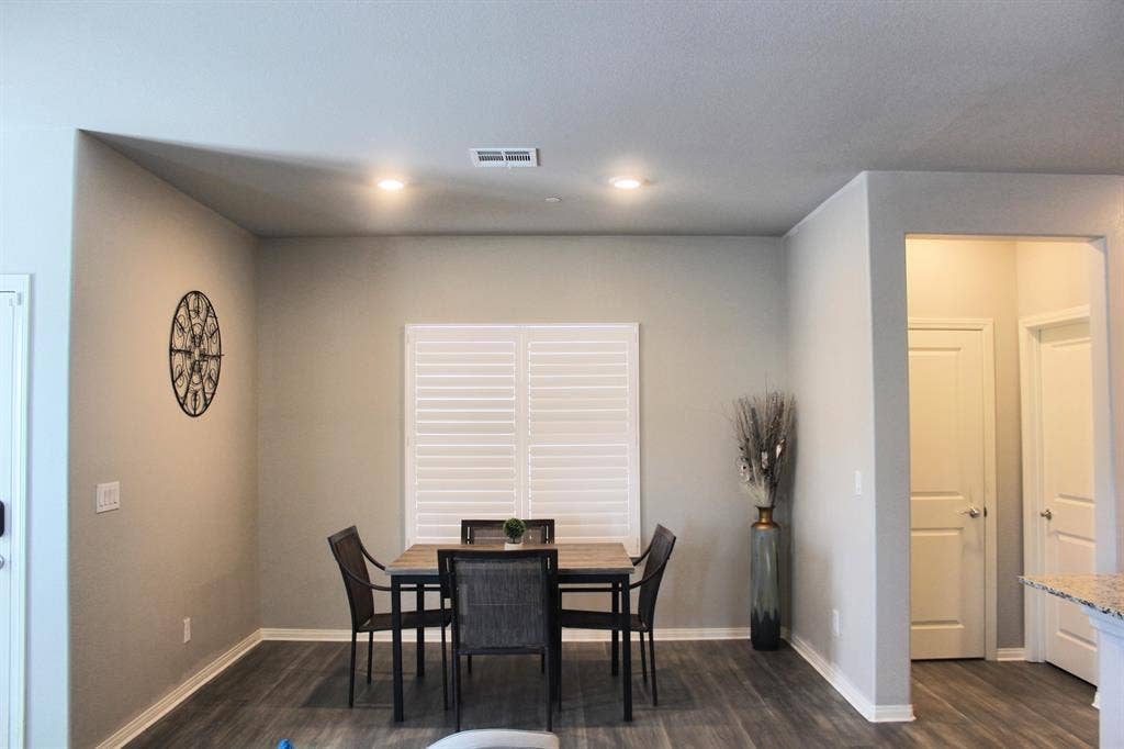 4 BR in Henderson