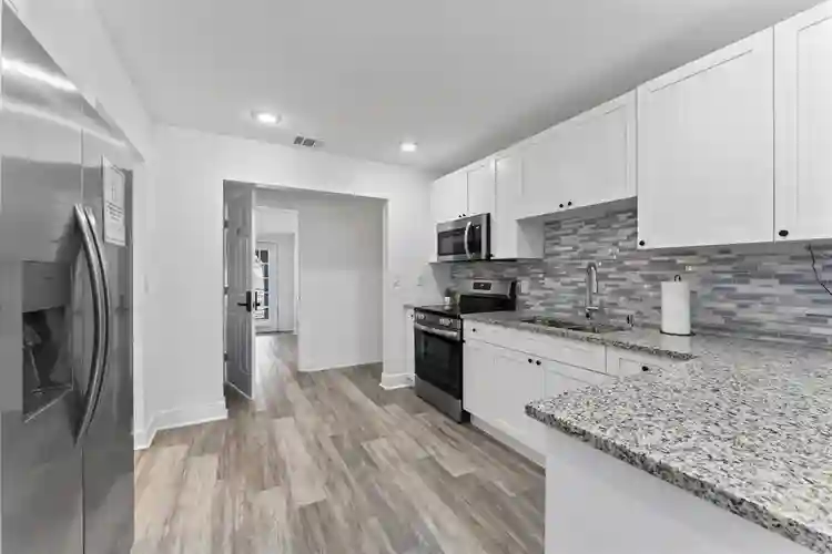 8 BR in Tampa