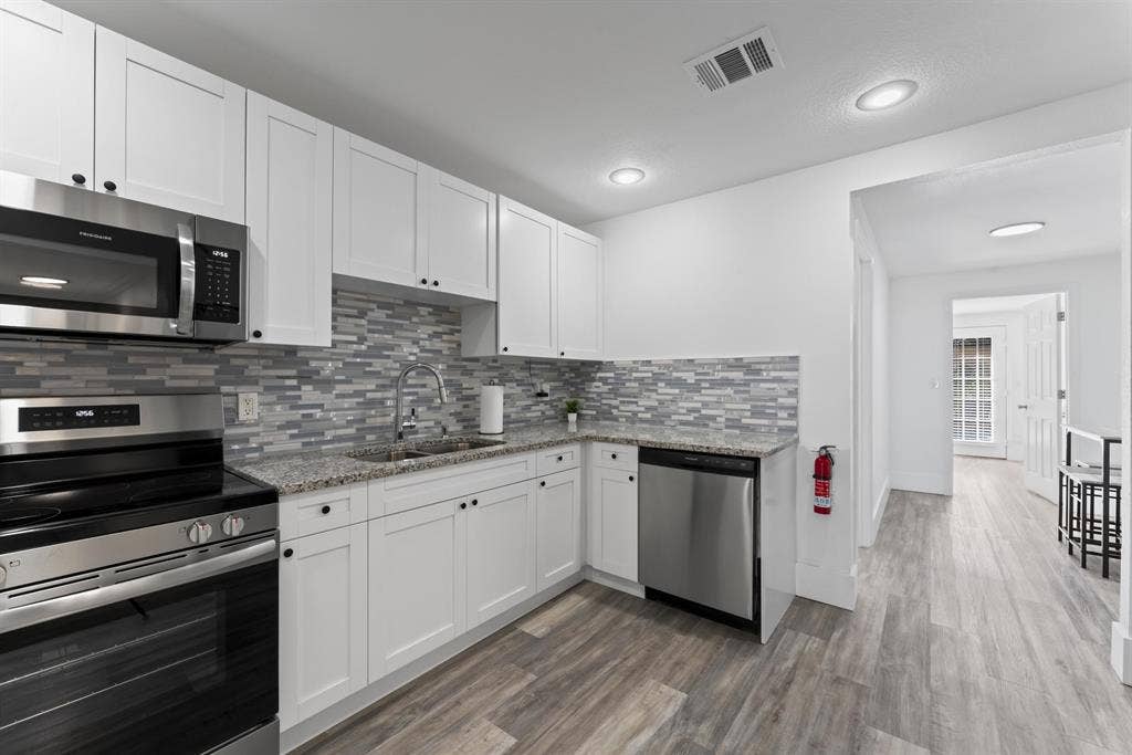 8 BR in Tampa