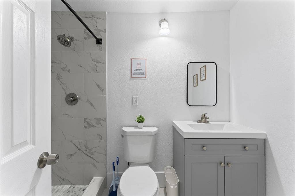 8 BR in Tampa
