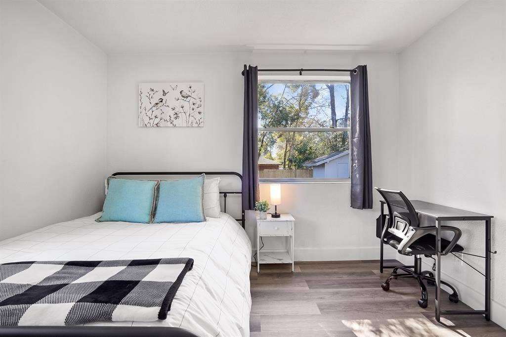 5 BR in Jacksonville