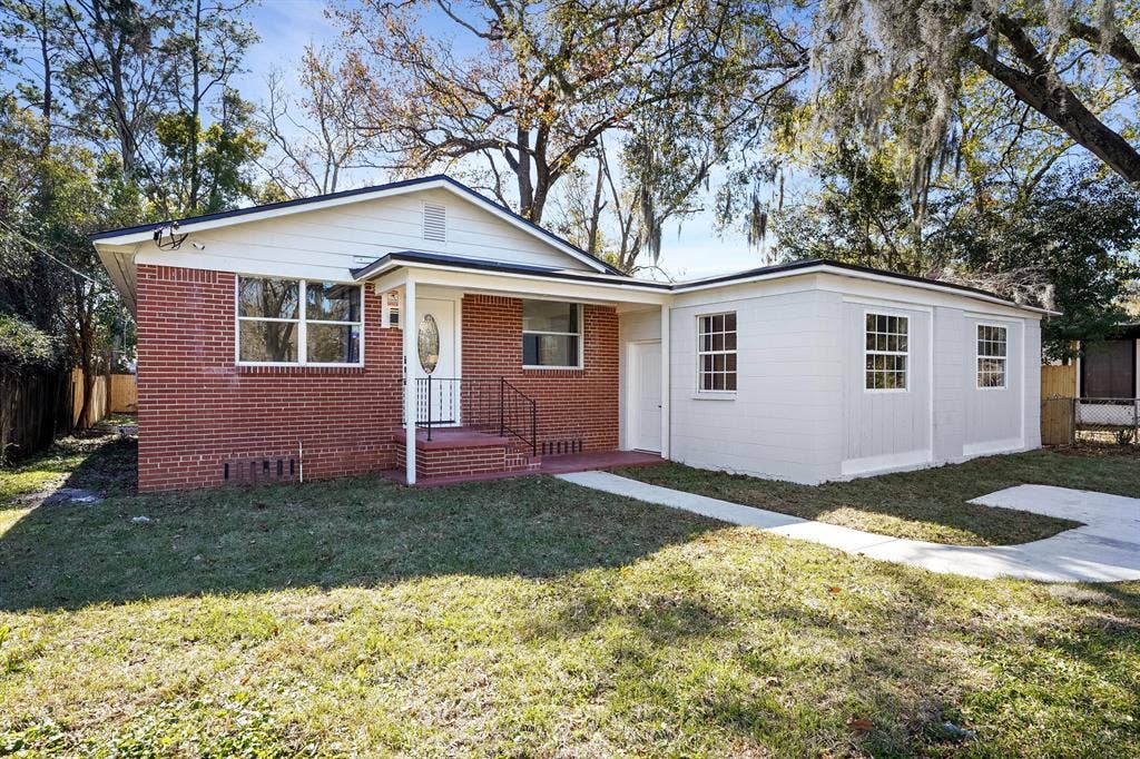 5 BR in Jacksonville