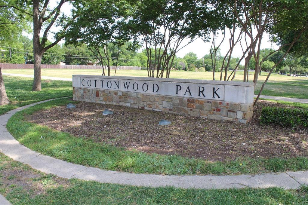 5 BR in Richardson