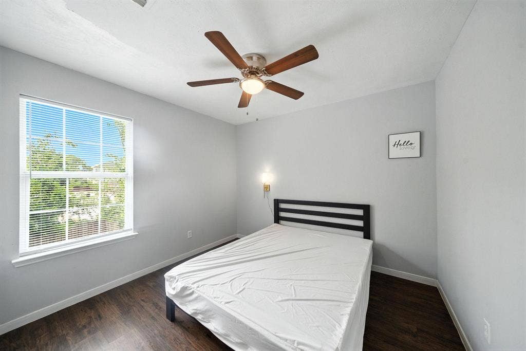 3 BR in Houston