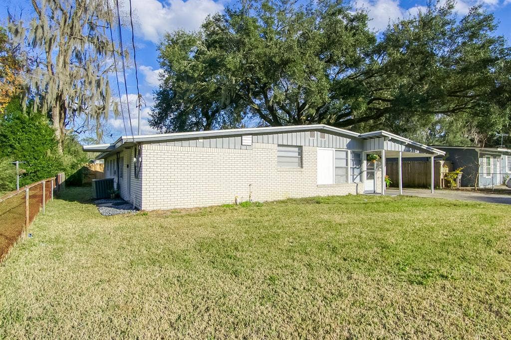 5 BR in Jacksonville