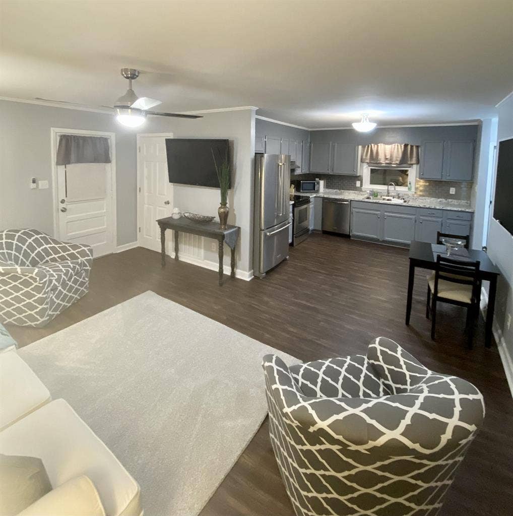 4 BR in Charlotte