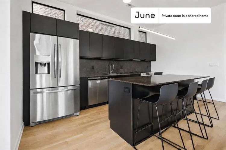 4 BR in Chicago