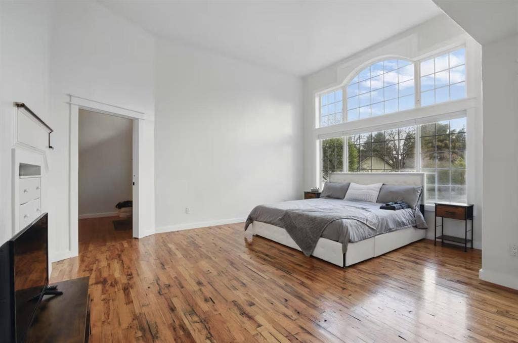 6 BR in Vancouver