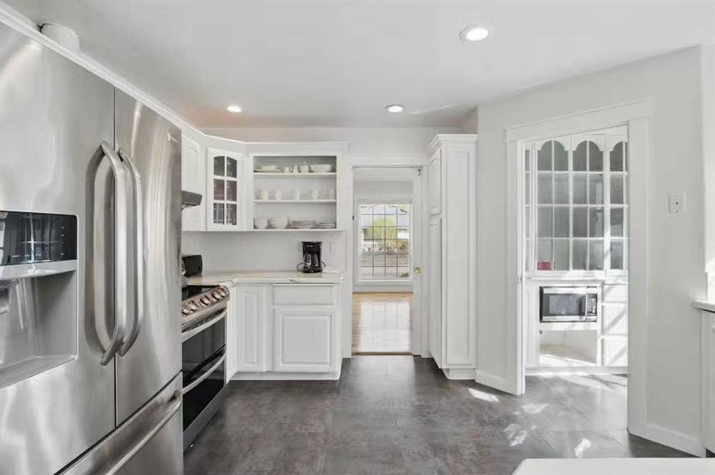 6 BR in Vancouver
