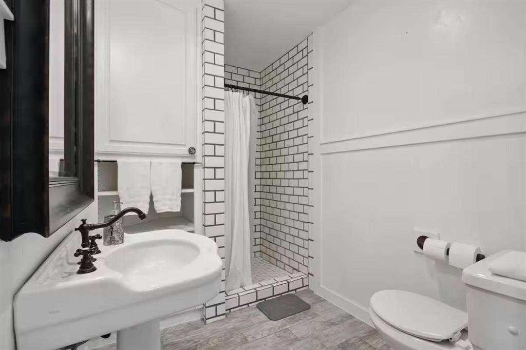 6 BR in Vancouver
