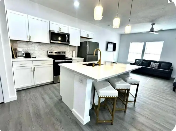 3 BR in San Antonio