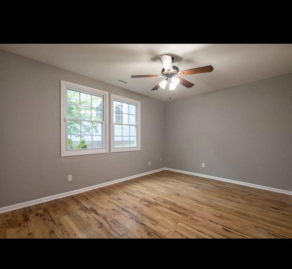 Room for Rent in Lakewood Heightss