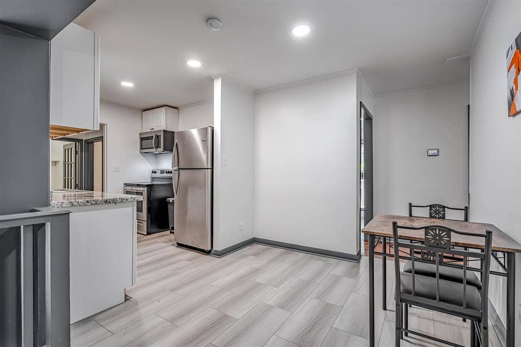 6 BR in Atlanta